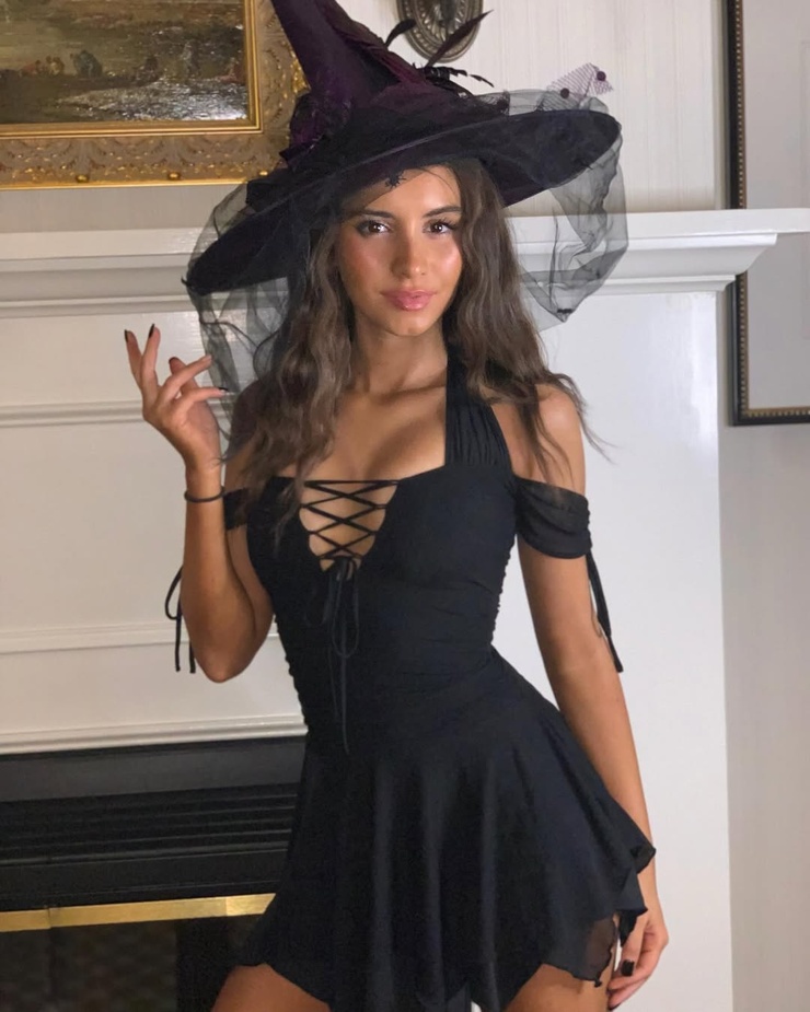 Adriana Callori Adriana Callori