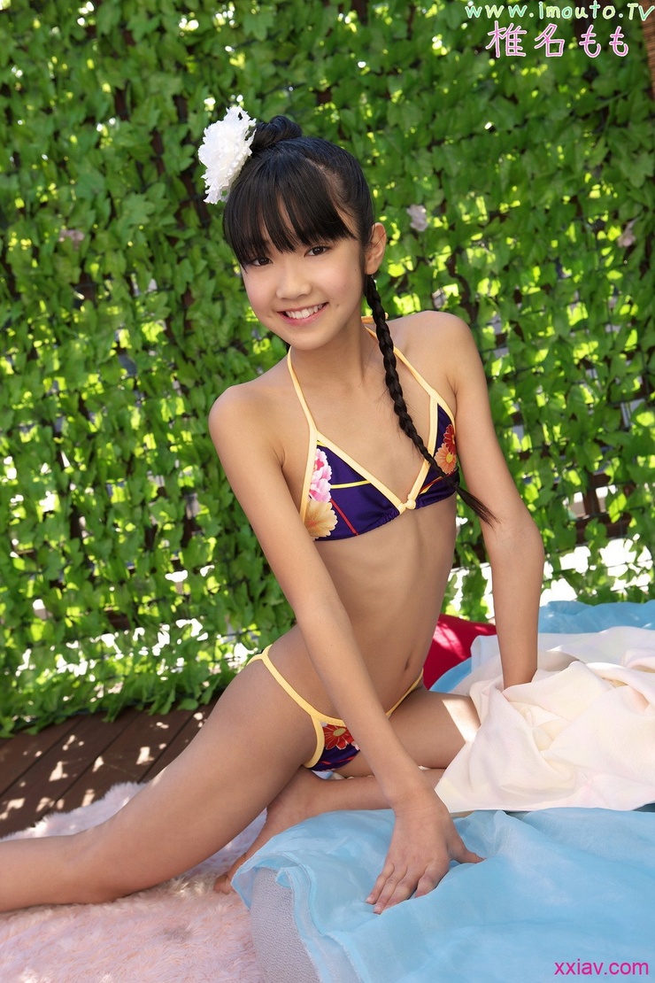 Momo Shiina