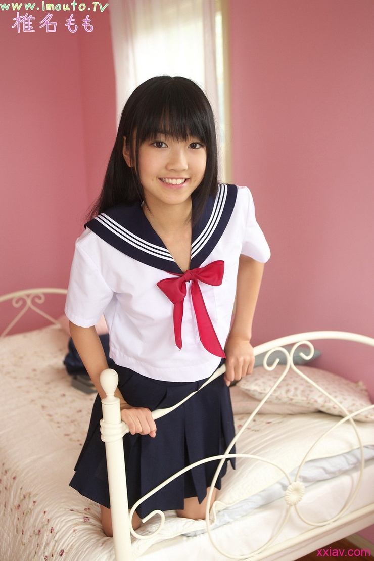 Momo Shiina