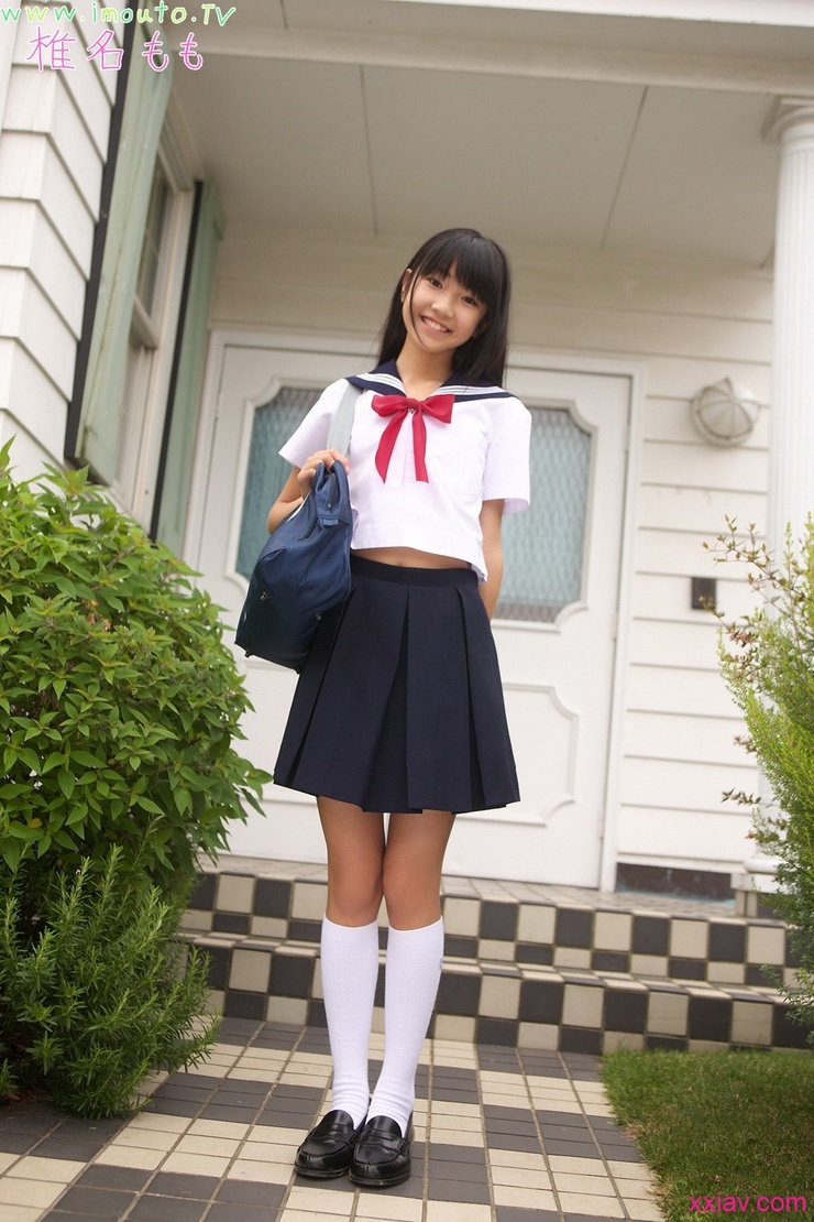 Momo Shiina