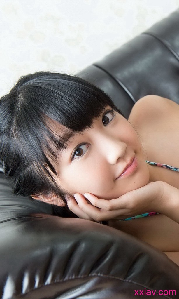 Momo Shiina