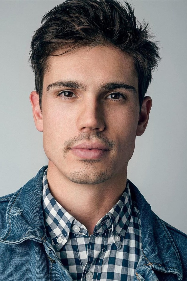 Tanner Novlan