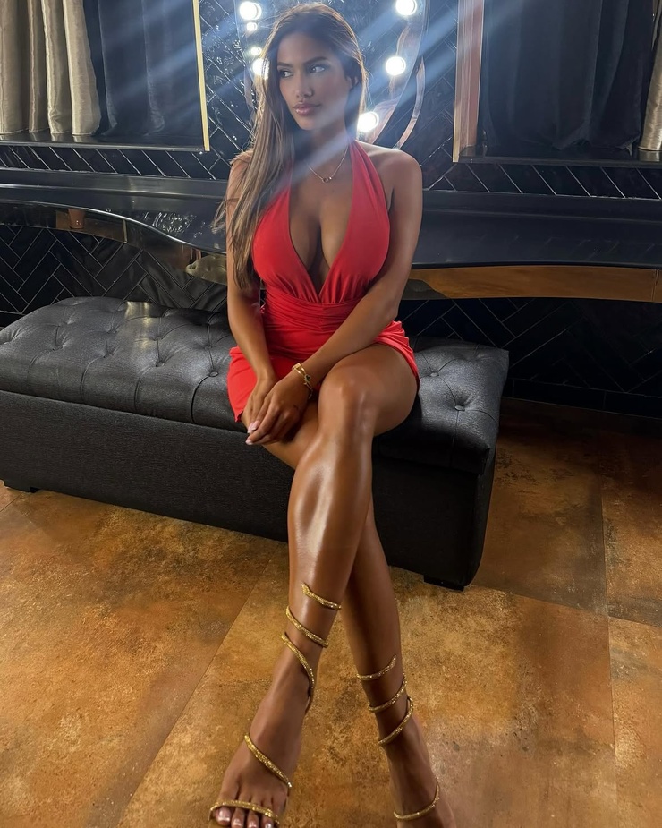 Valentina Rueda Valentina Rueda