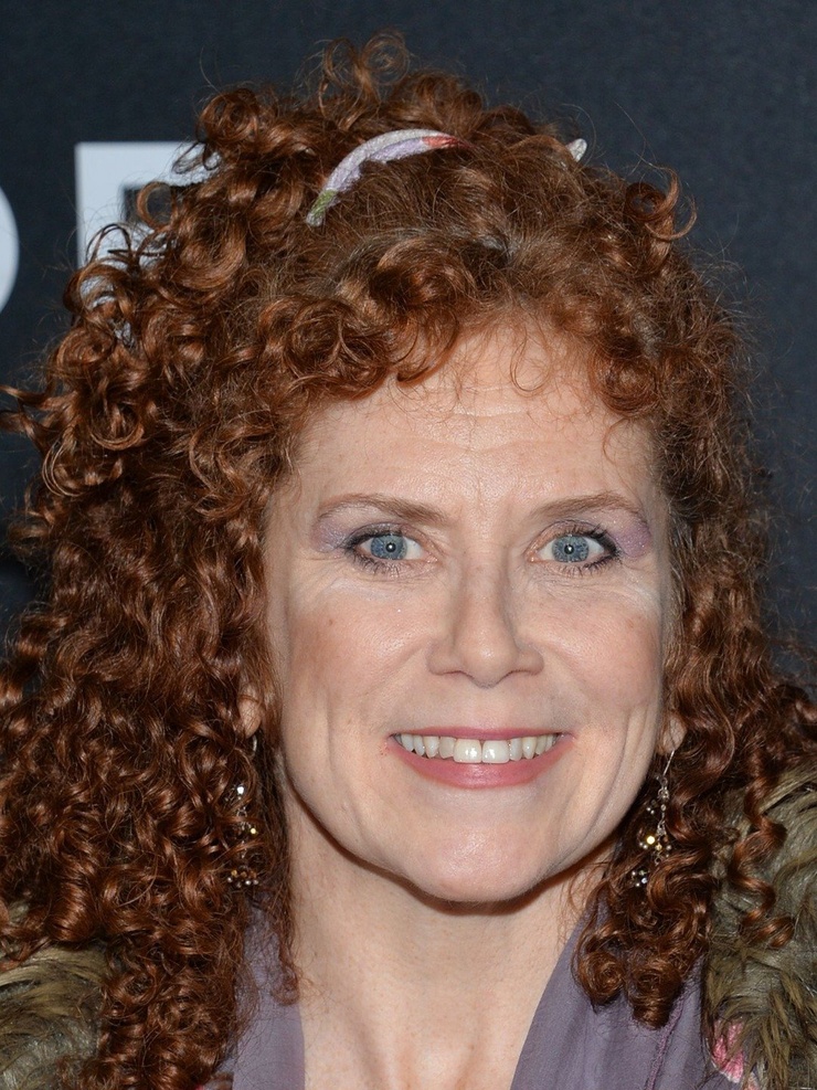 Amy Stiller