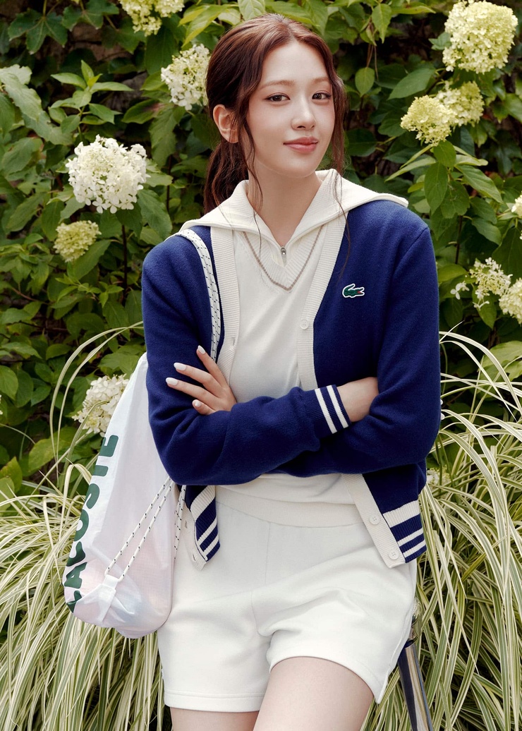 Ahn Yujin