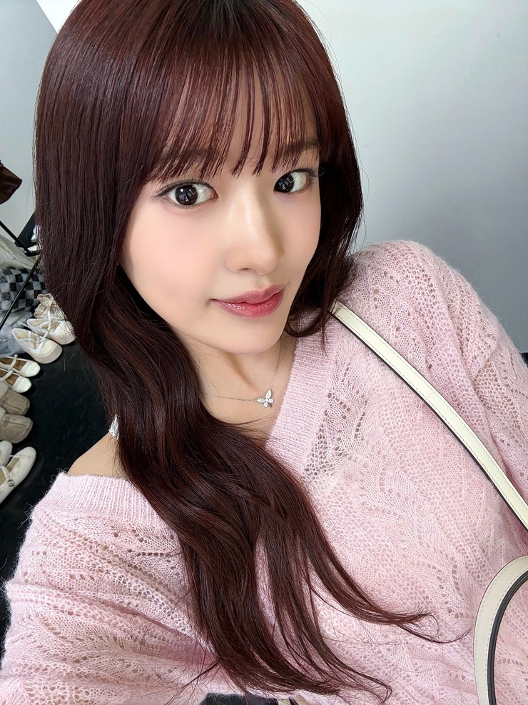 Ahn Yujin