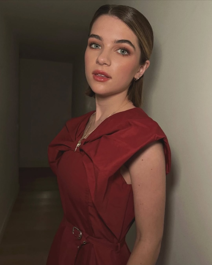 Raegan Revord Raegan Revord