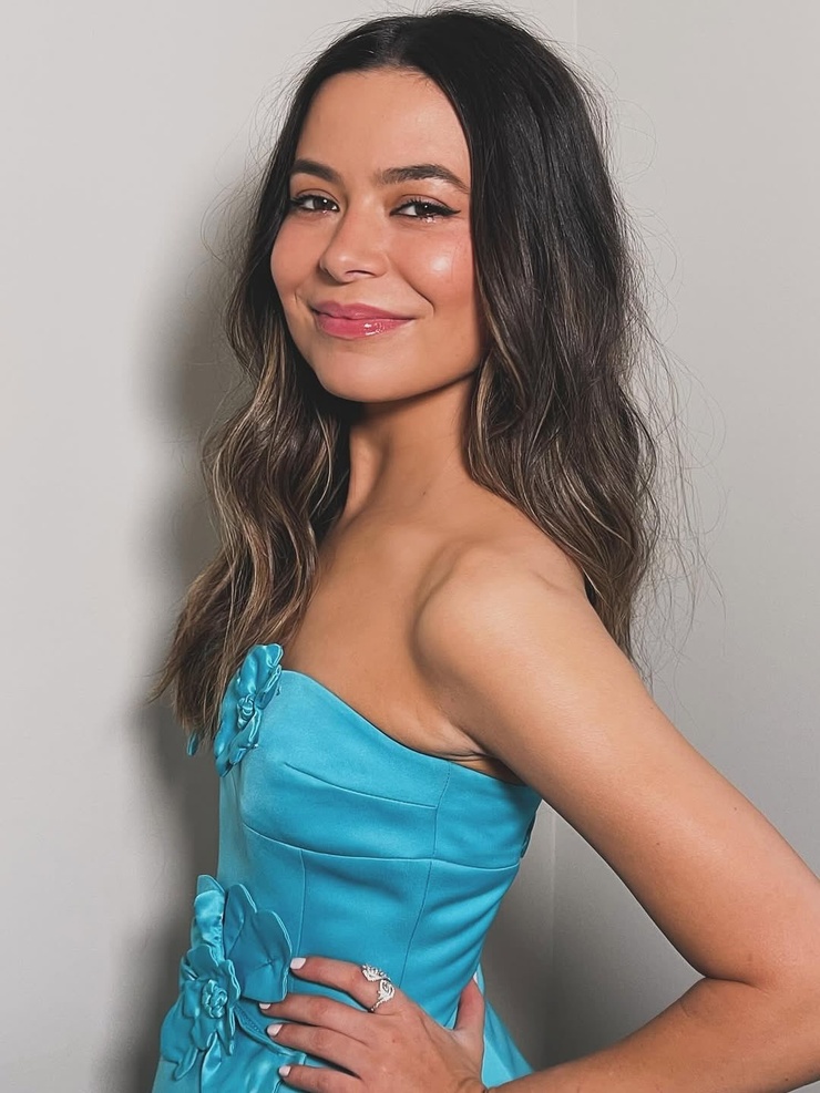 Miranda Cosgrove Miranda Cosgrove