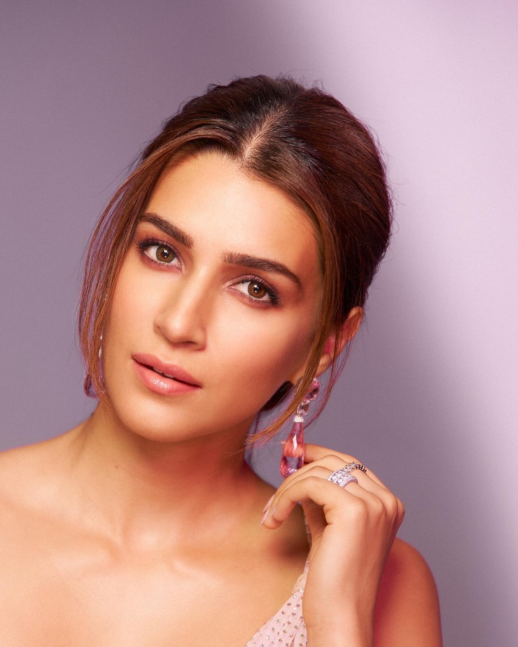 Kriti Sanon Kriti Sanon