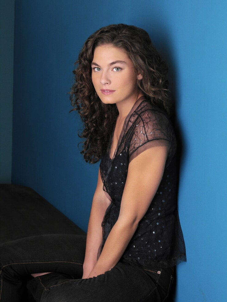 Alexa Davalos