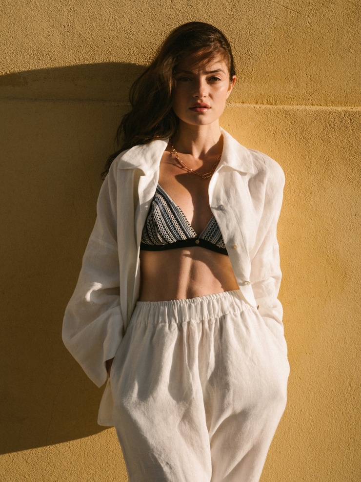 Eve Dumon