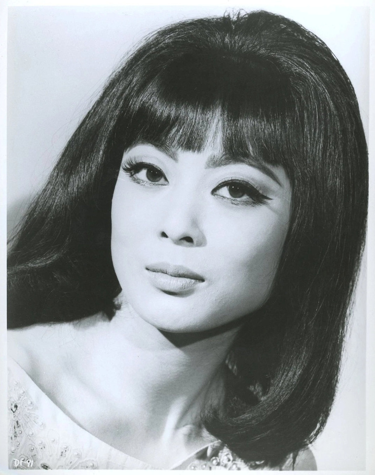 Tsai Chin