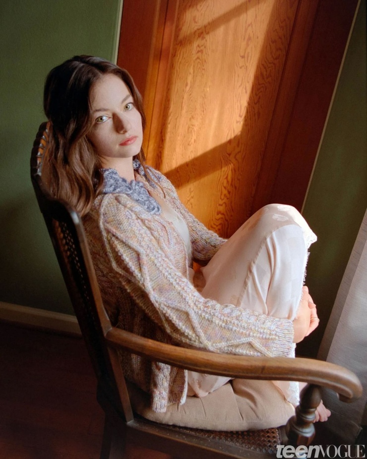 Mackenzie Foy Mackenzie Foy