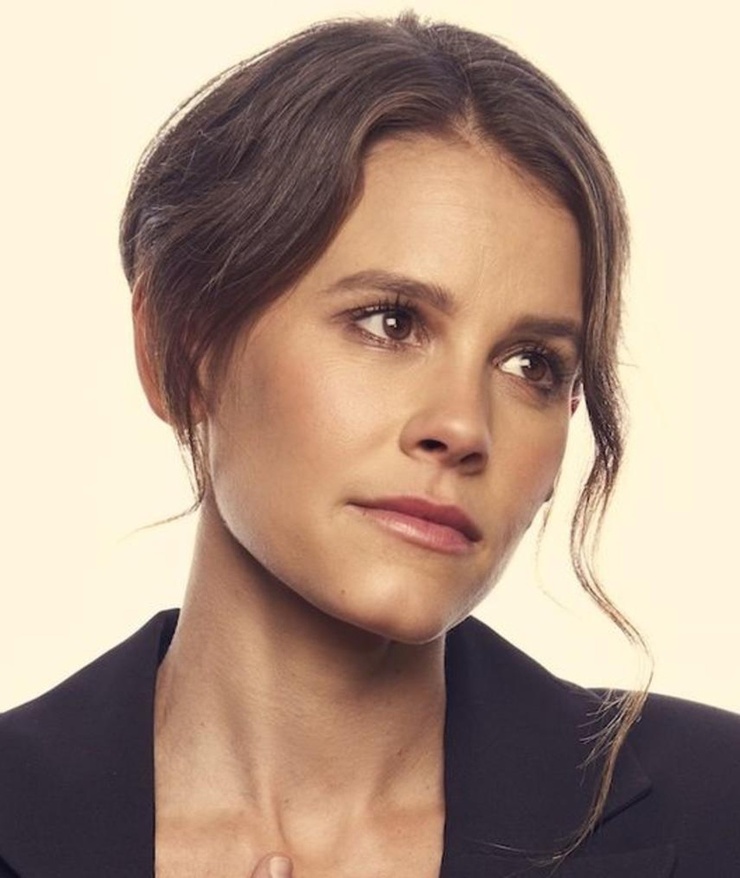 Sosie Bacon
