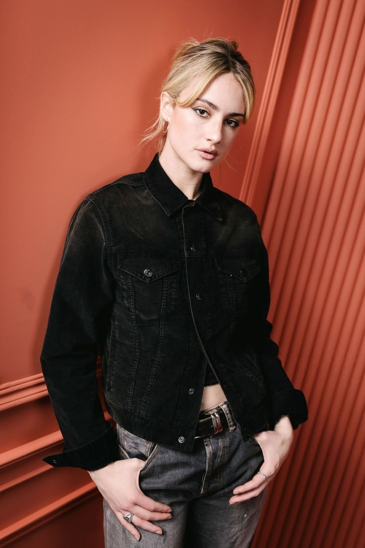 Grace Van Patten