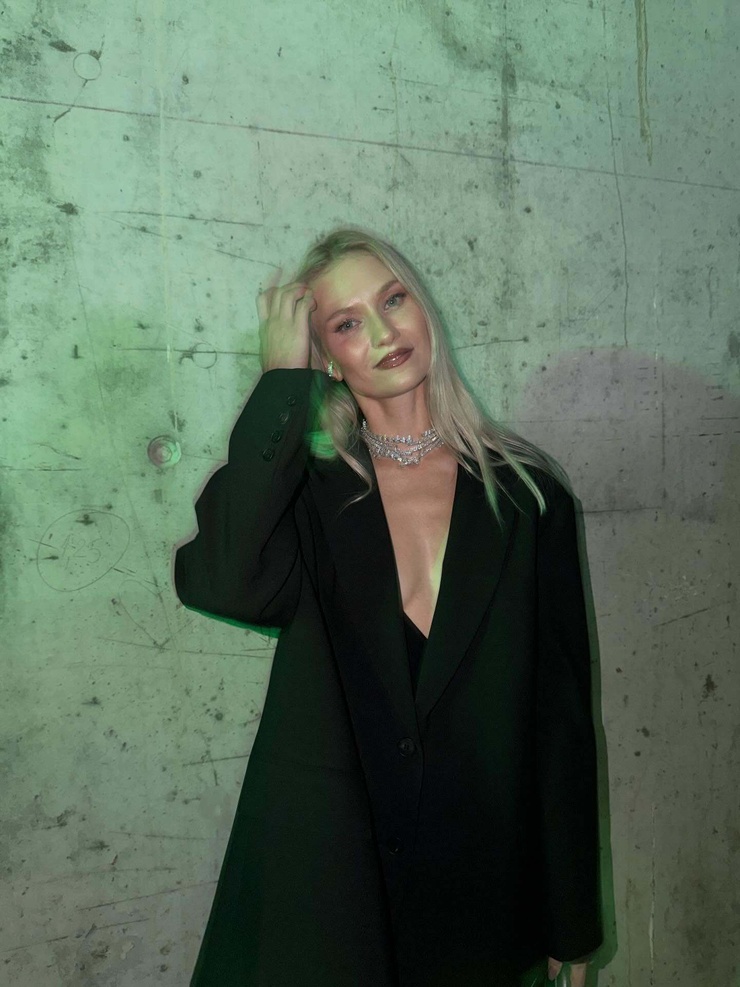 Carolin Niemczyk Carolin Niemczyk