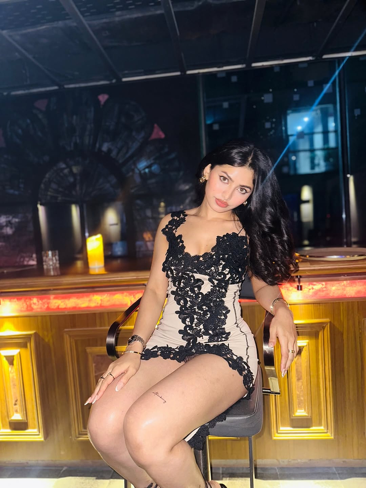 Esmita Esrat