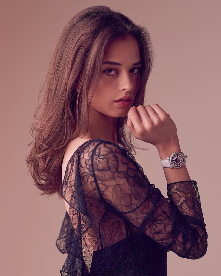 Elif Aksu Elif Aksu