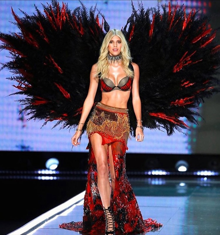 Devon Windsor