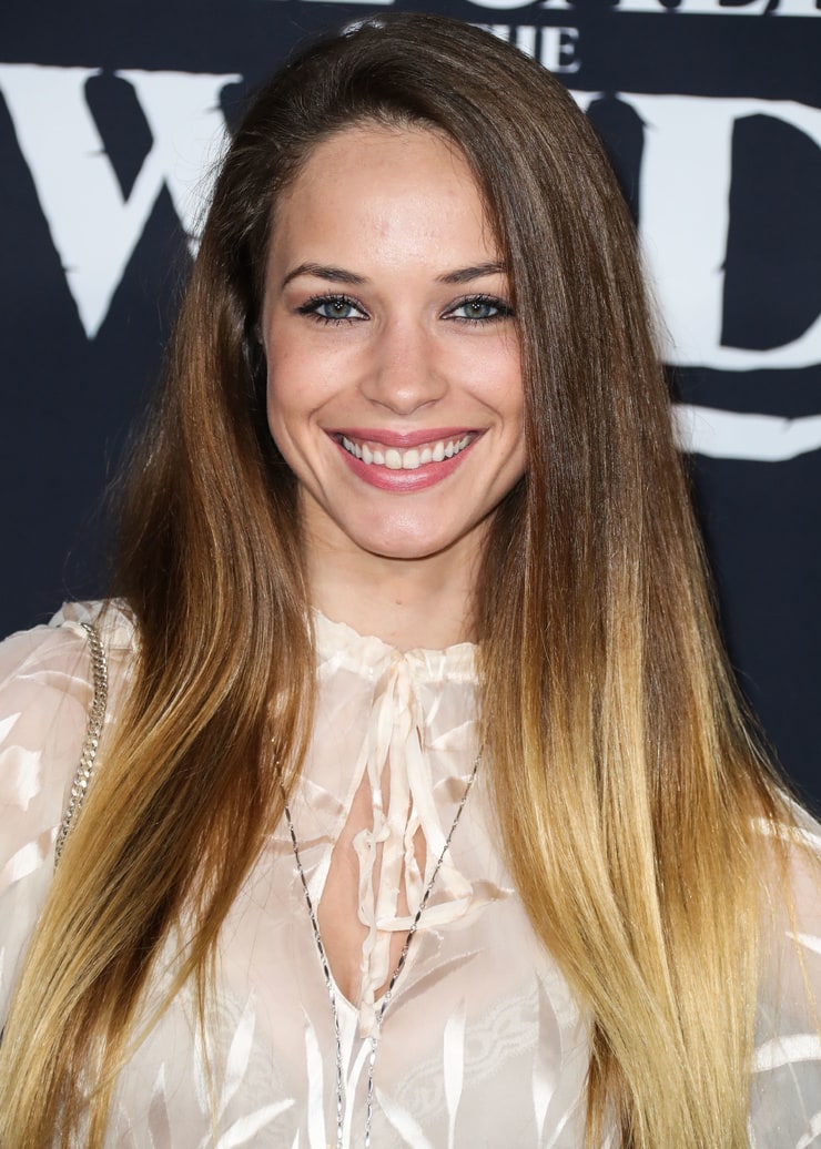 Alexis Knapp