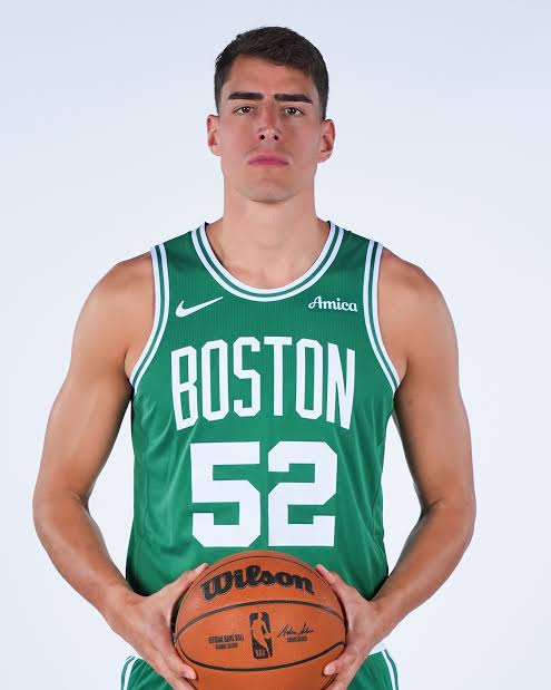 Luka Garza
