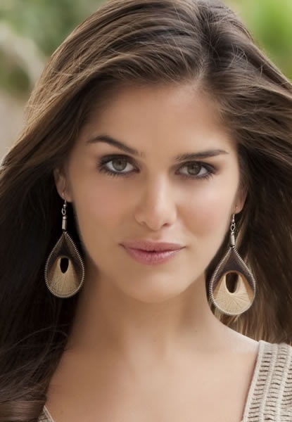 Anahi Gonzales Anahi Gonzales