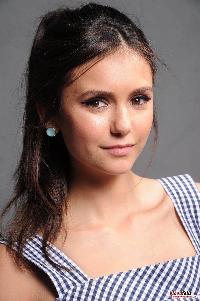 Nina Dobrev