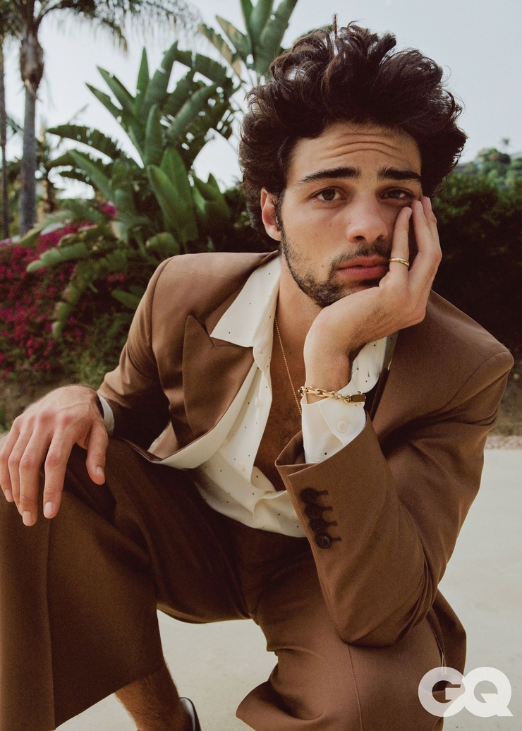 Noah Centineo