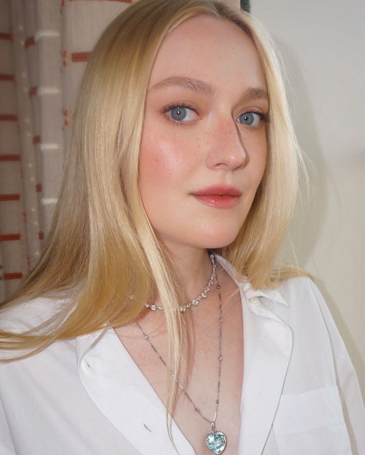Dakota Fanning Dakota Fanning