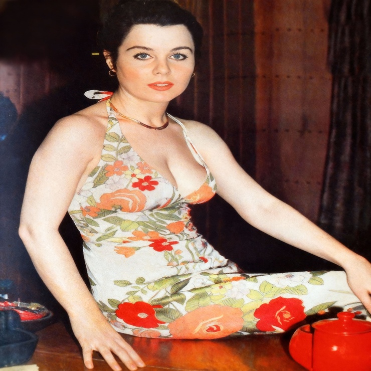 Fatma Girik