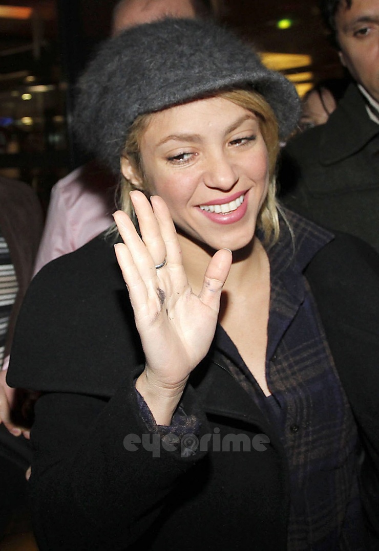 Shakira Shakira