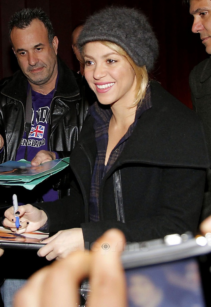 Shakira Shakira