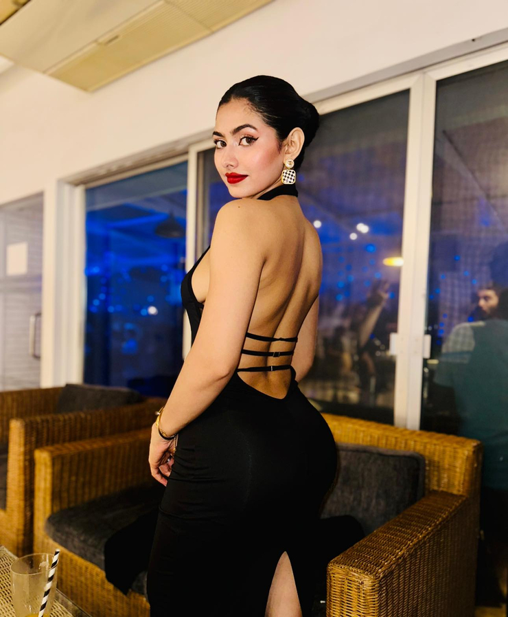 Esmita Esrat
