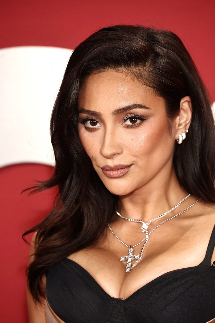 Shay Mitchell Shay Mitchell