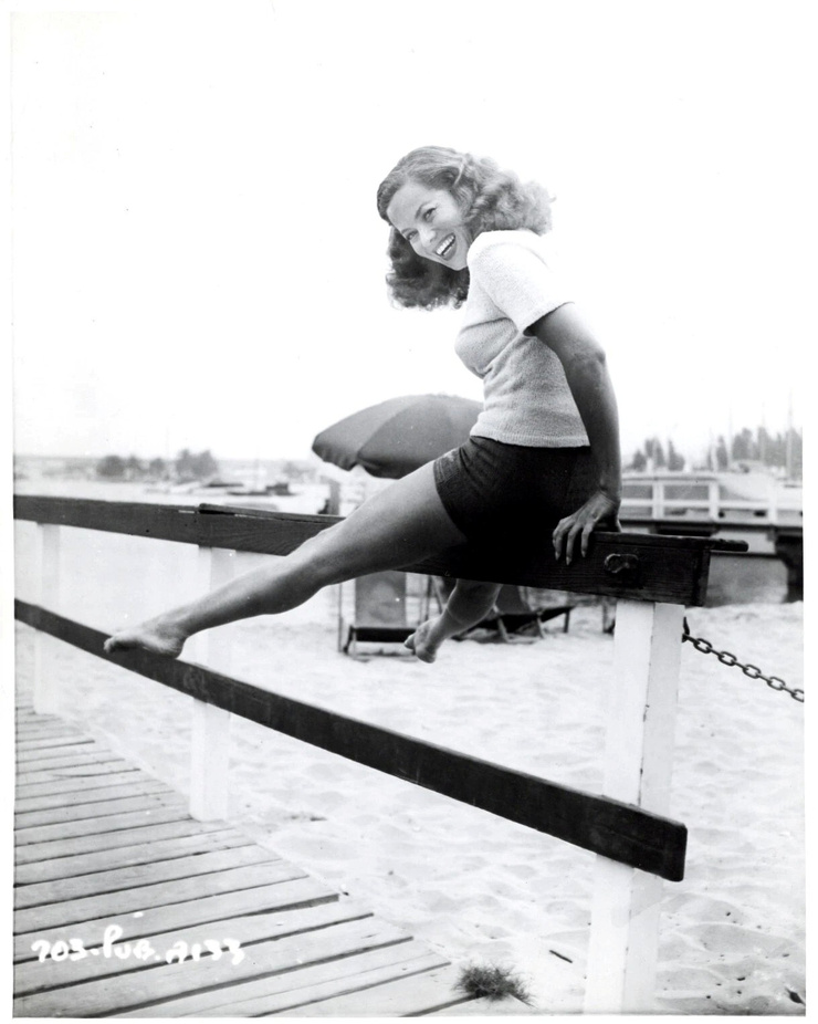 Dona Drake
