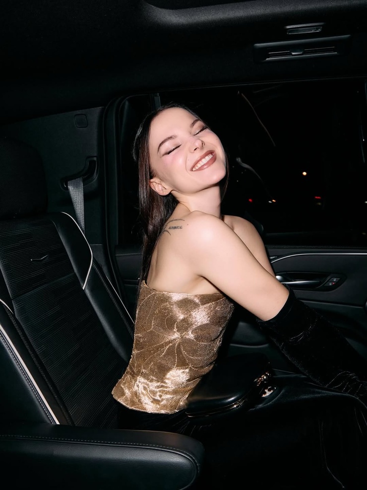 Dove Cameron