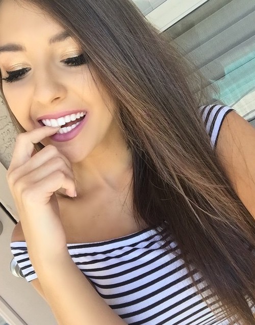 Taylor Alesia
