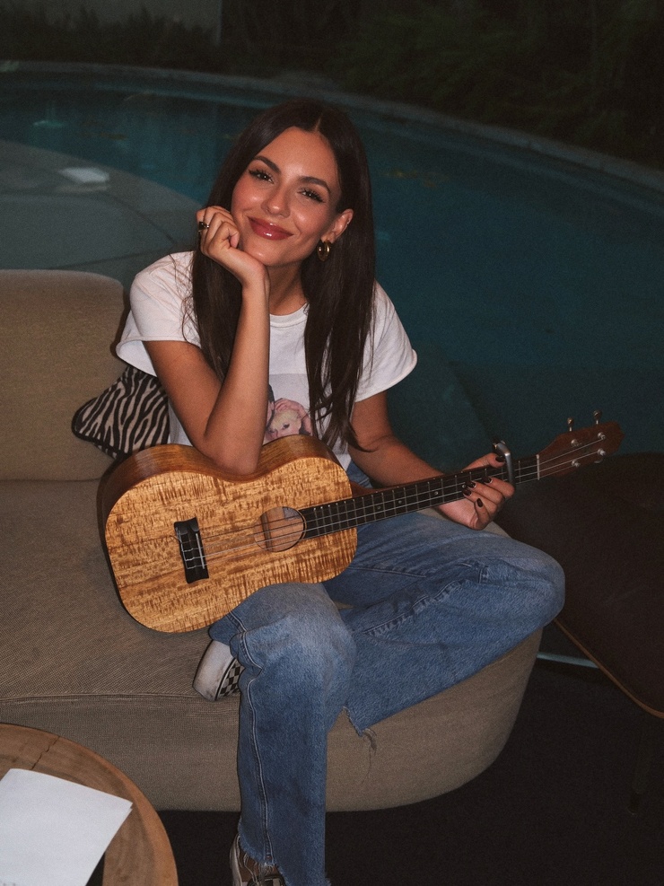 Victoria Justice Victoria Justice