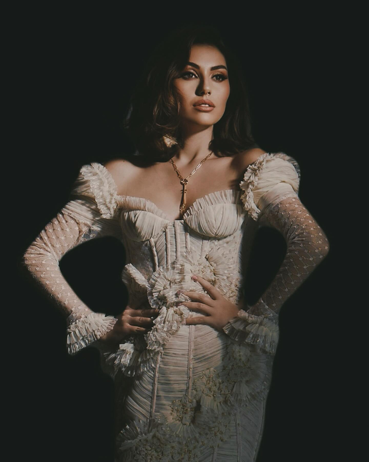 Safura Alizadeh