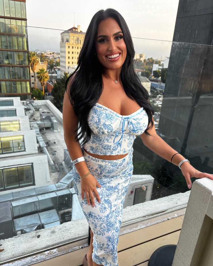 Amanda Pappas Amanda Pappas