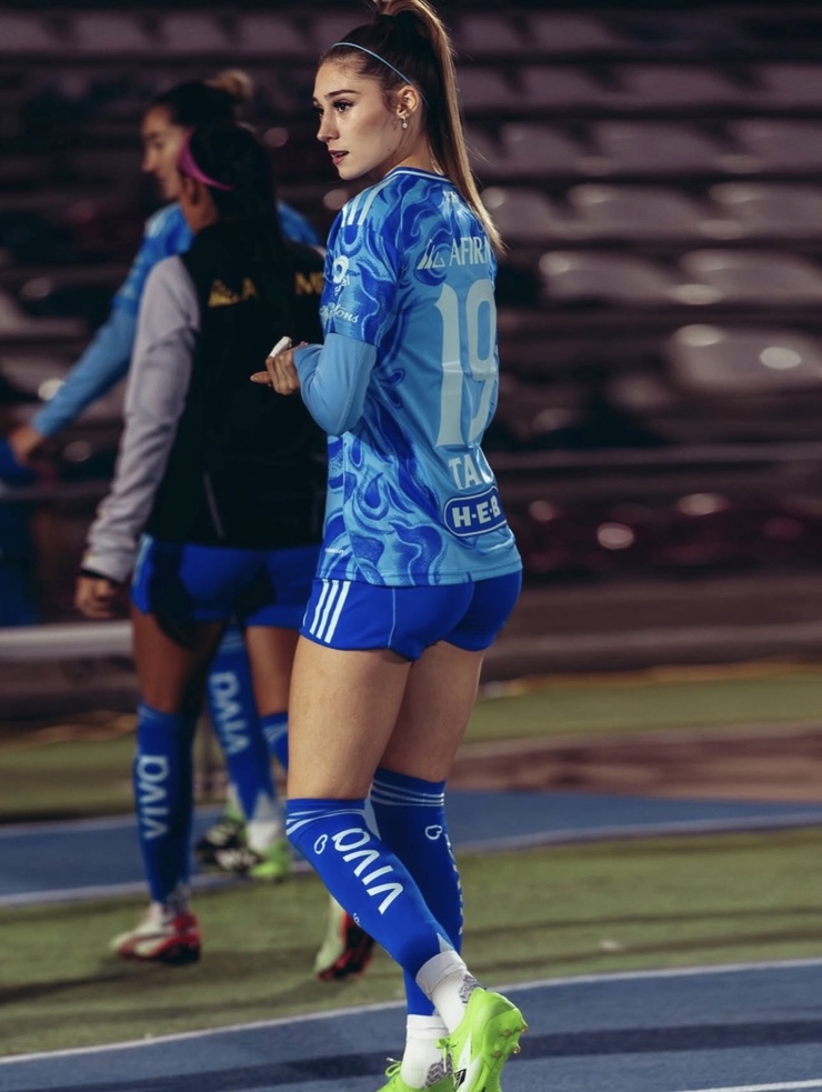 Tatiana Flores