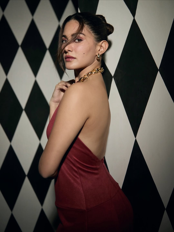 Amyra Dastur