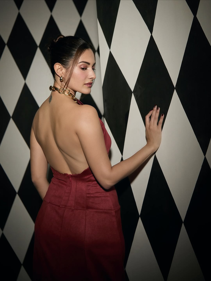 Amyra Dastur