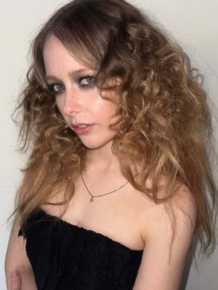 Suzanna Son