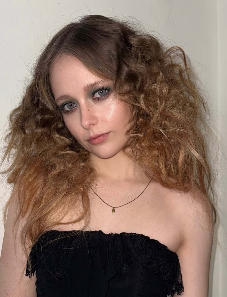 Suzanna Son