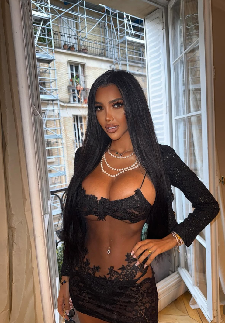 Chloe Khan