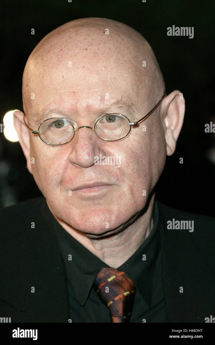 Daniel Benzali
