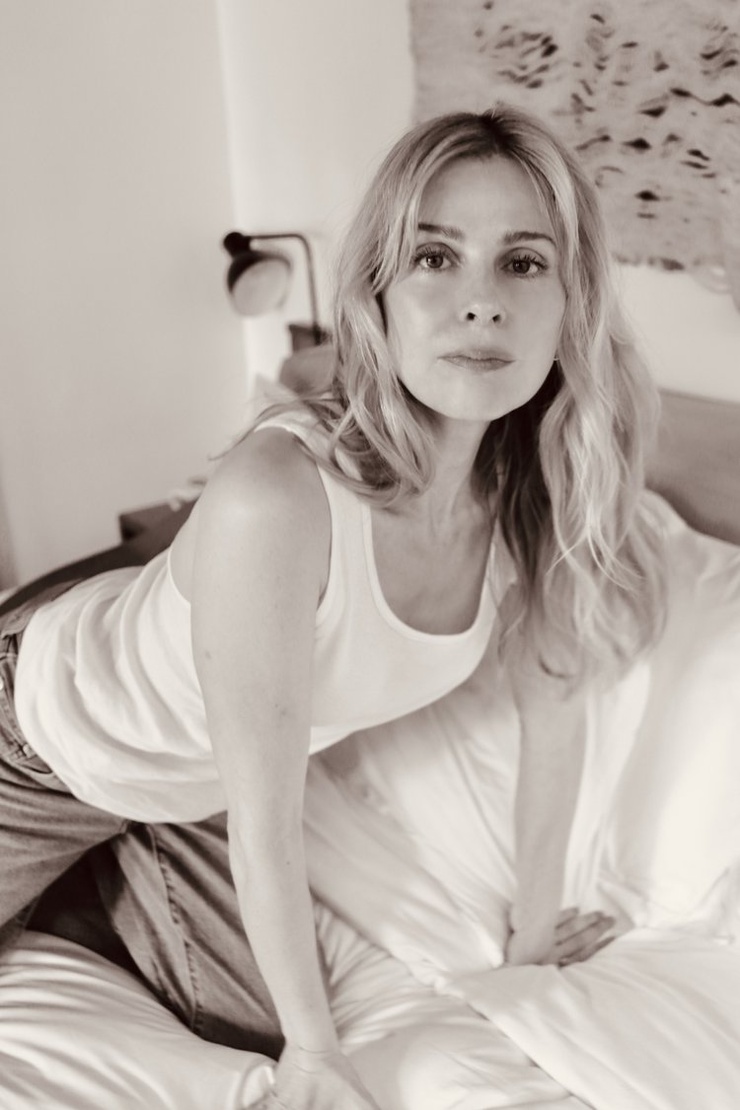 Cara Buono