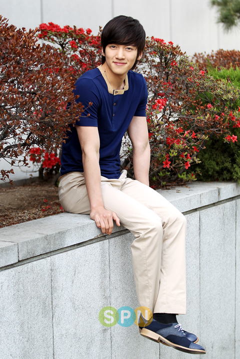 Chang-wuk Ji Chang-wuk Ji
