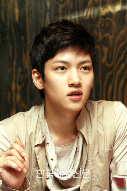 Chang-wuk Ji